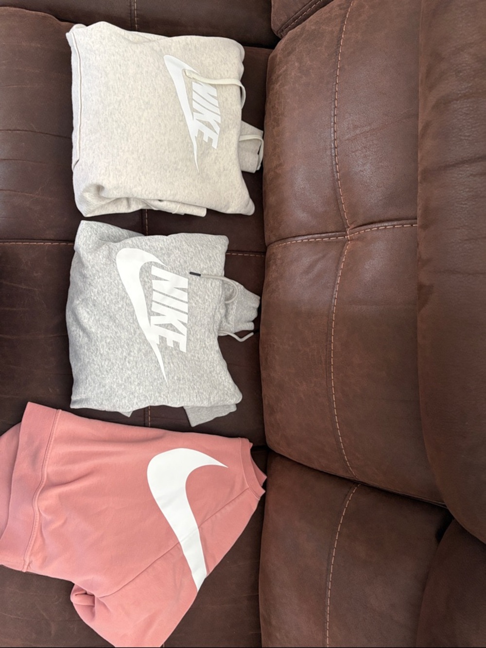 Nike women’s sweatshirt and hoodie lot size medium